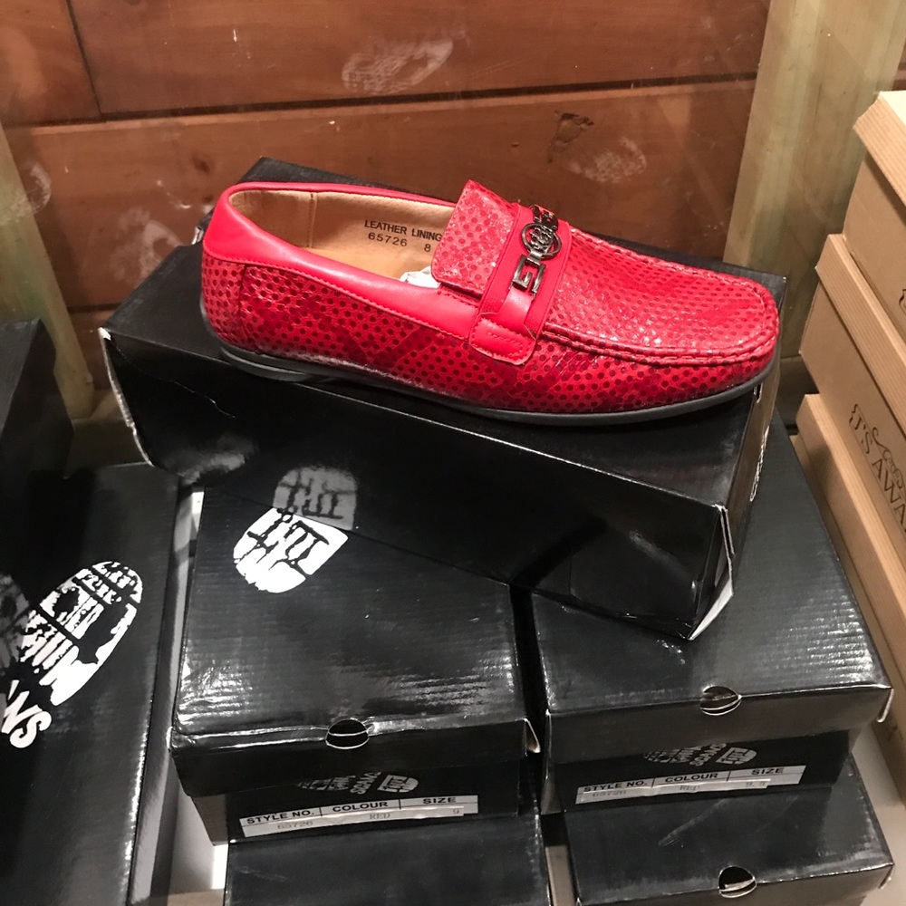 Men’s loafer
